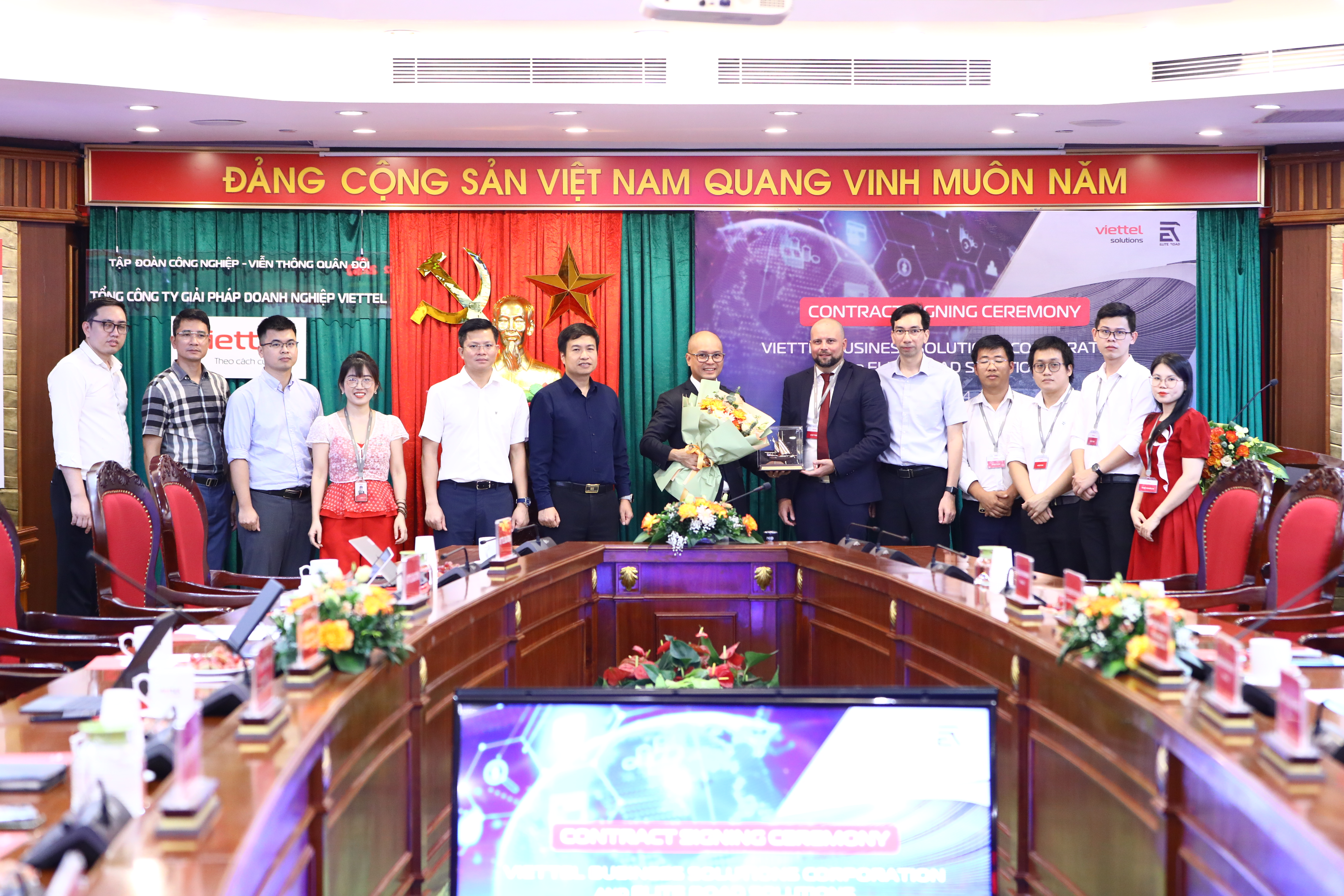 Dynamic Content Image